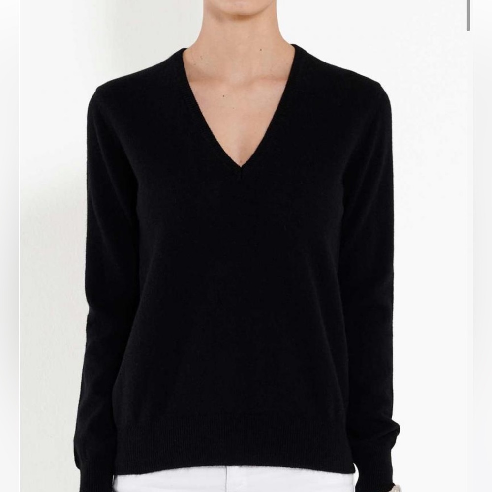 TAHARI 100% Pure Luxe Black Cashmere Sweater, size L